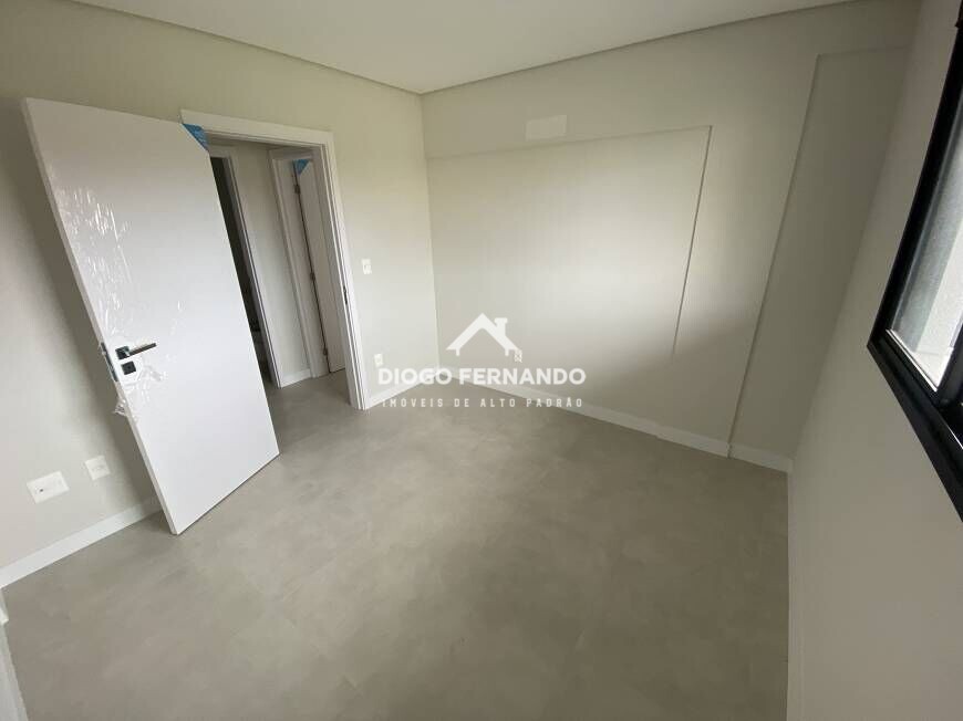 Apartamento à venda com 2 quartos, 72m² - Foto 10