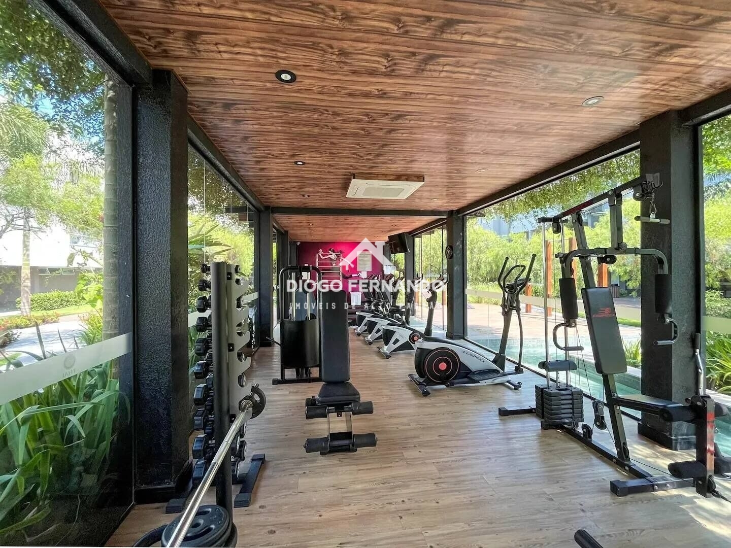 Apartamento à venda com 2 quartos, 76m² - Foto 10