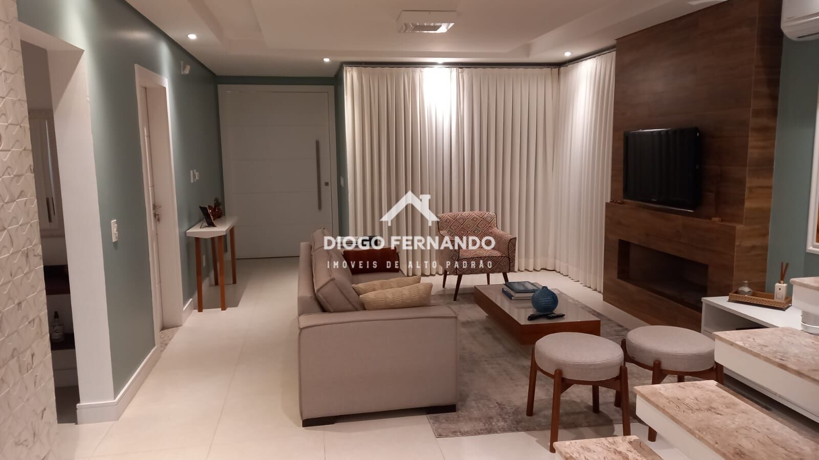 Casa à venda com 3 quartos, 262m² - Foto 13