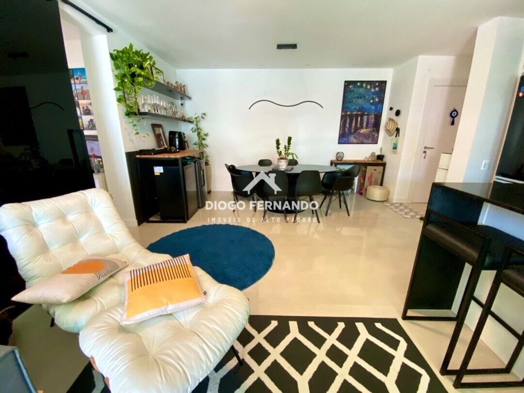 Apartamento à venda com 2 quartos, 116m² - Foto 3