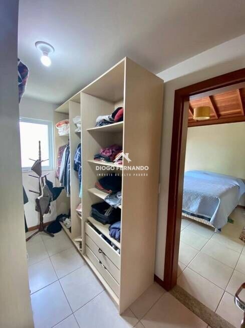 Casa à venda com 3 quartos, 230m² - Foto 17