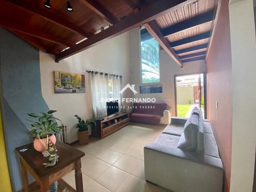 Casa à venda com 3 quartos, 230m² - Foto 5