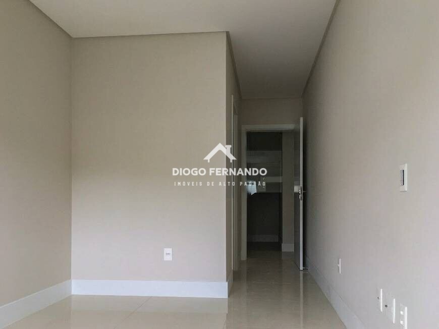 Apartamento à venda com 6 quartos, 333m² - Foto 14