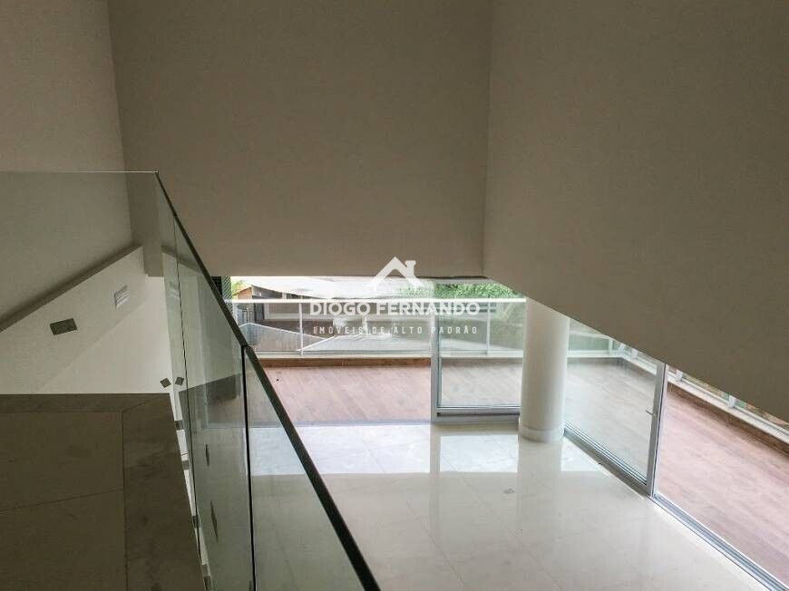 Apartamento à venda com 6 quartos, 333m² - Foto 9