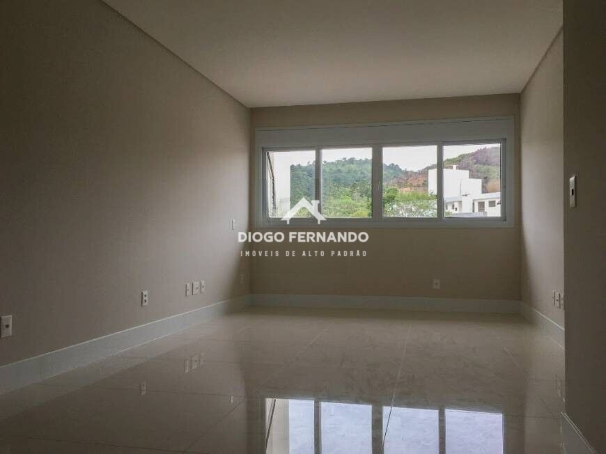 Apartamento à venda com 6 quartos, 333m² - Foto 16