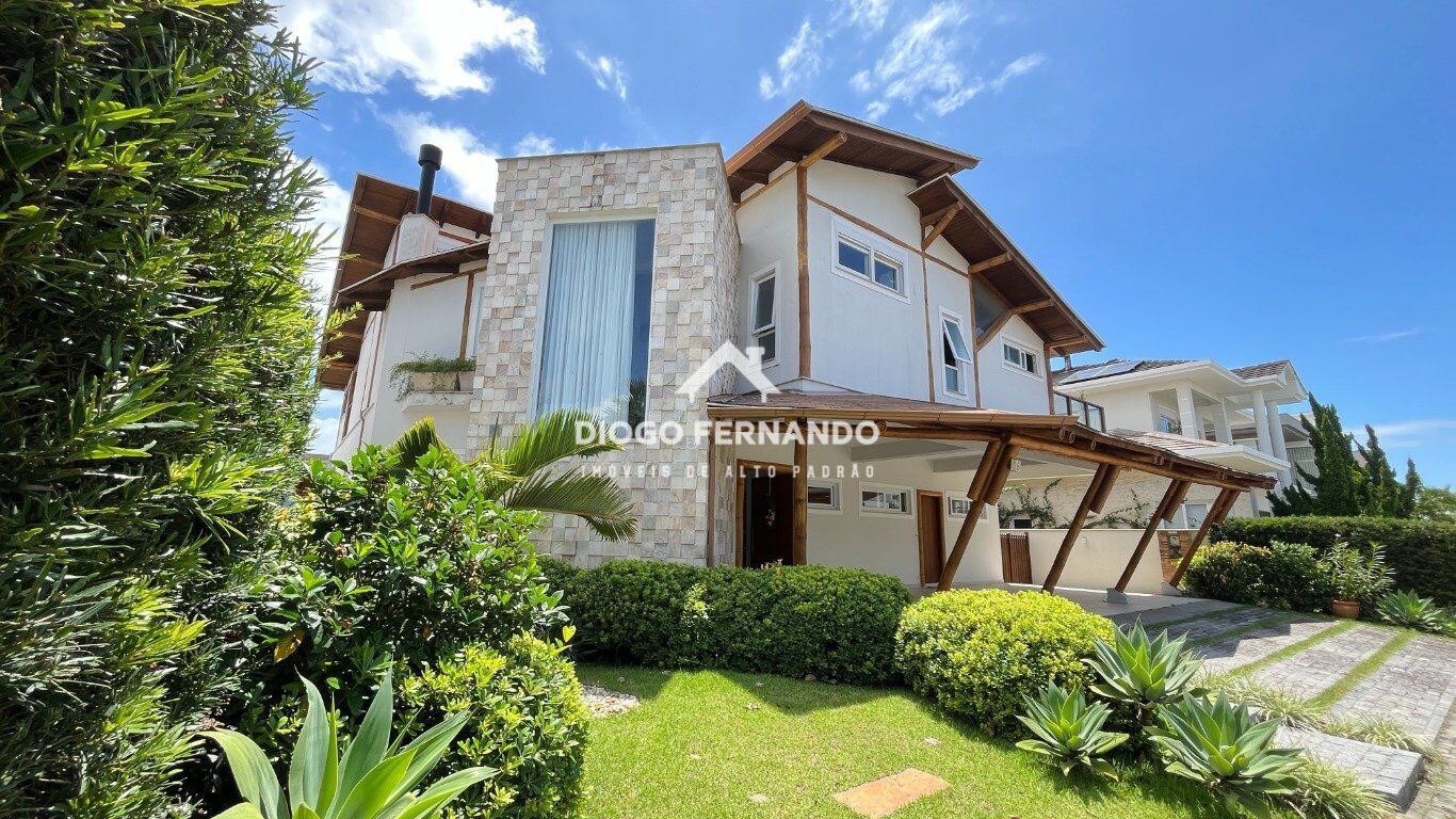Casa, 4 quartos, 450 m² - Foto 1