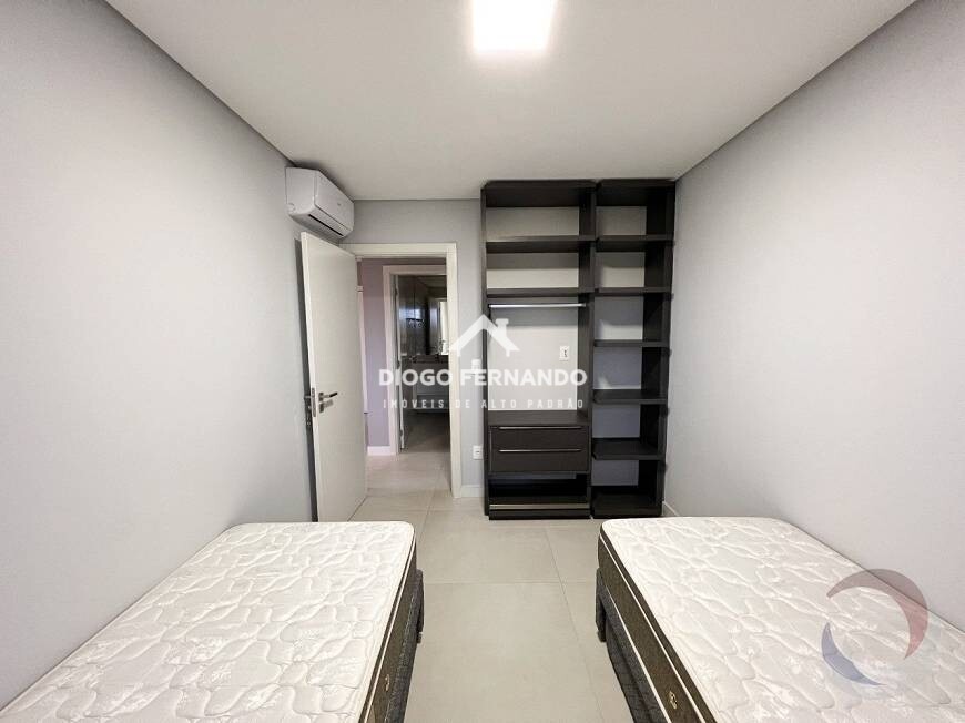 Apartamento à venda com 3 quartos, 97m² - Foto 13