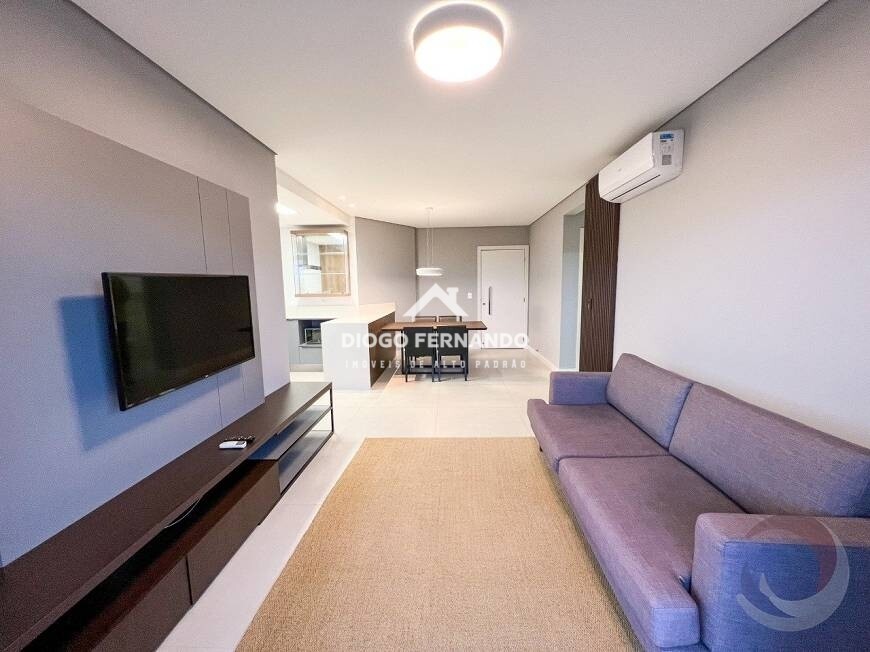 Apartamento à venda com 3 quartos, 97m² - Foto 4