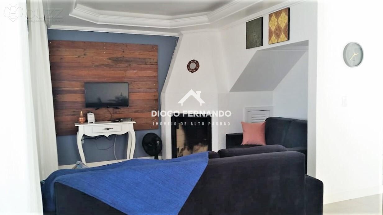 Casa à venda com 5 quartos, 200m² - Foto 10