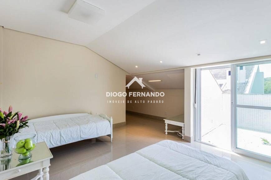 Apartamento à venda com 3 quartos, 127m² - Foto 27