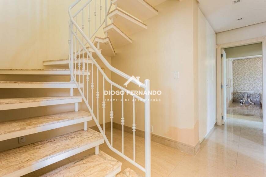 Apartamento à venda com 3 quartos, 127m² - Foto 19