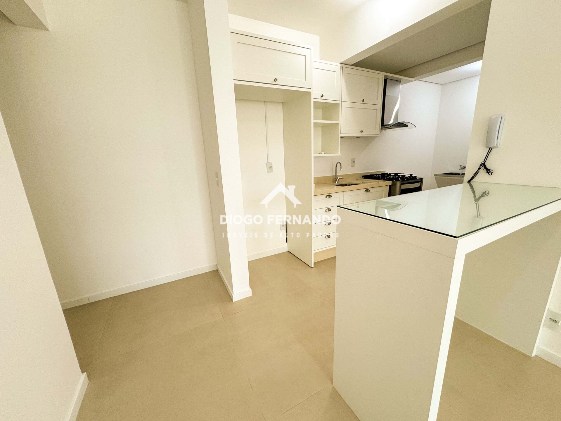 Apartamento à venda com 1 quarto, 57m² - Foto 5