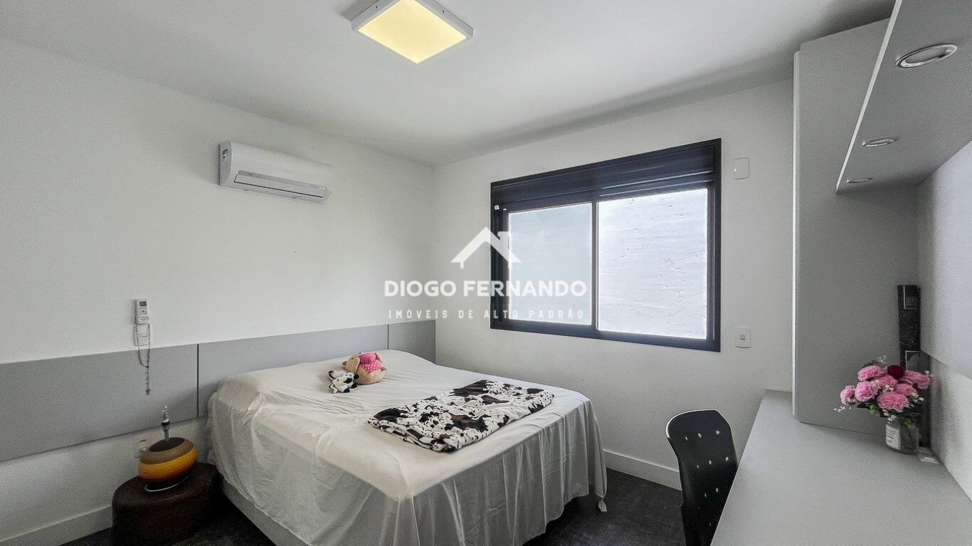 Casa, 4 quartos, 275 m² - Foto 32