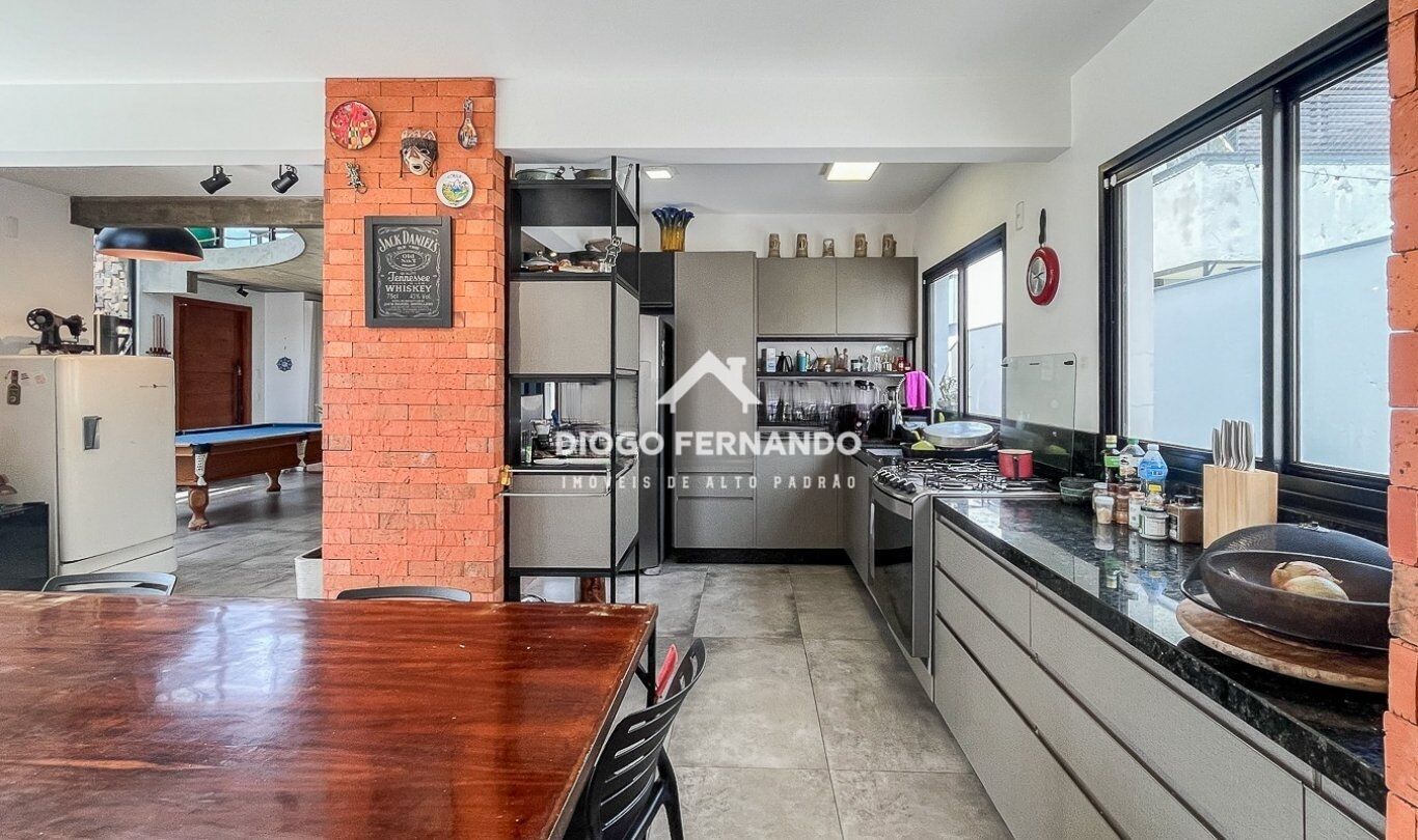 Casa, 4 quartos, 275 m² - Foto 13