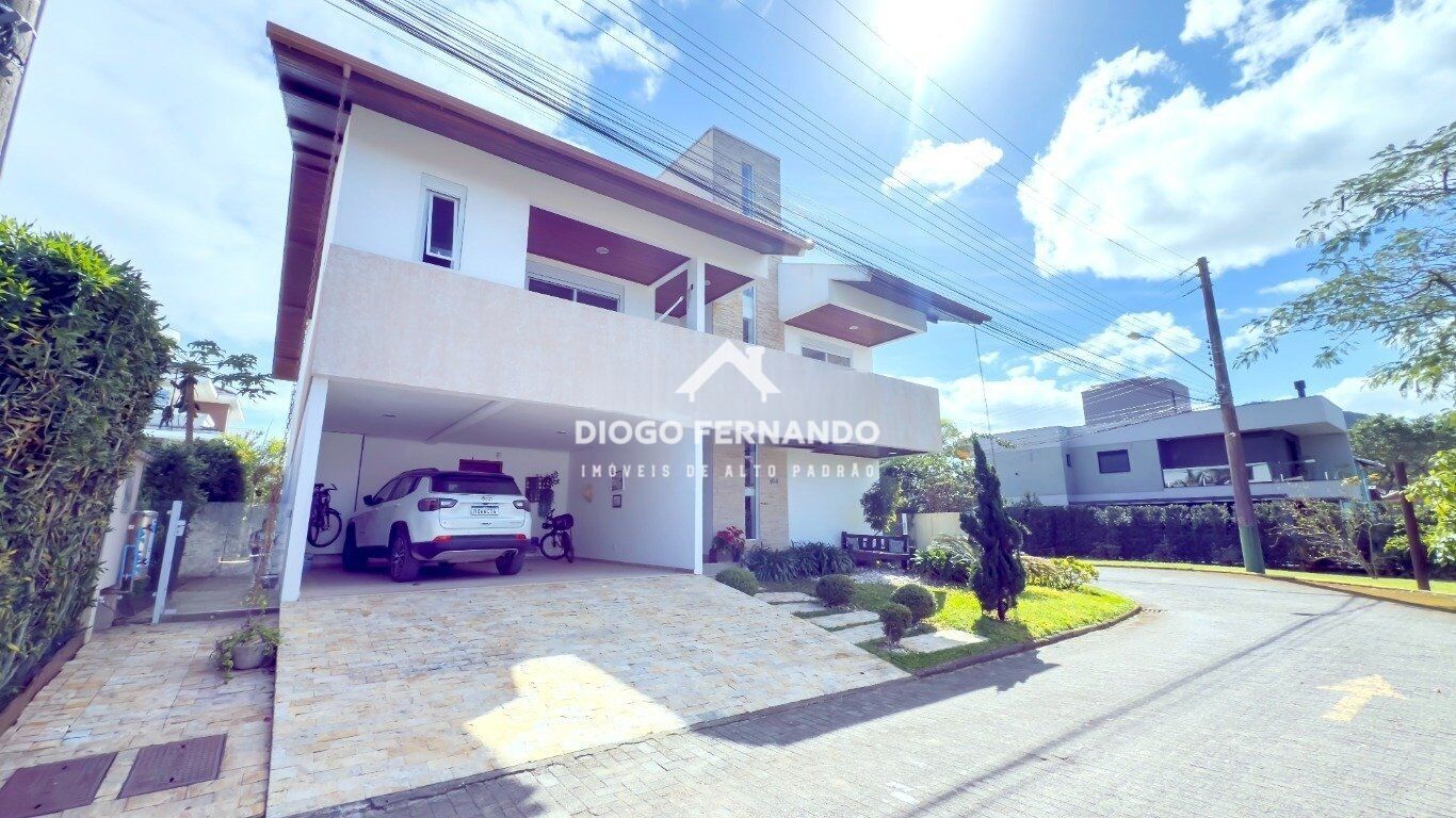Casa, 5 quartos, 312 m² - Foto 2