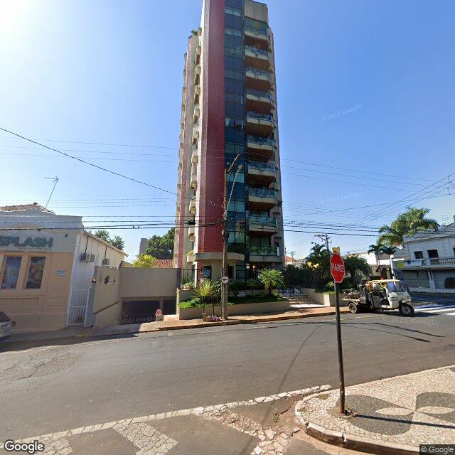 Imagem estática do "Street View" da localização