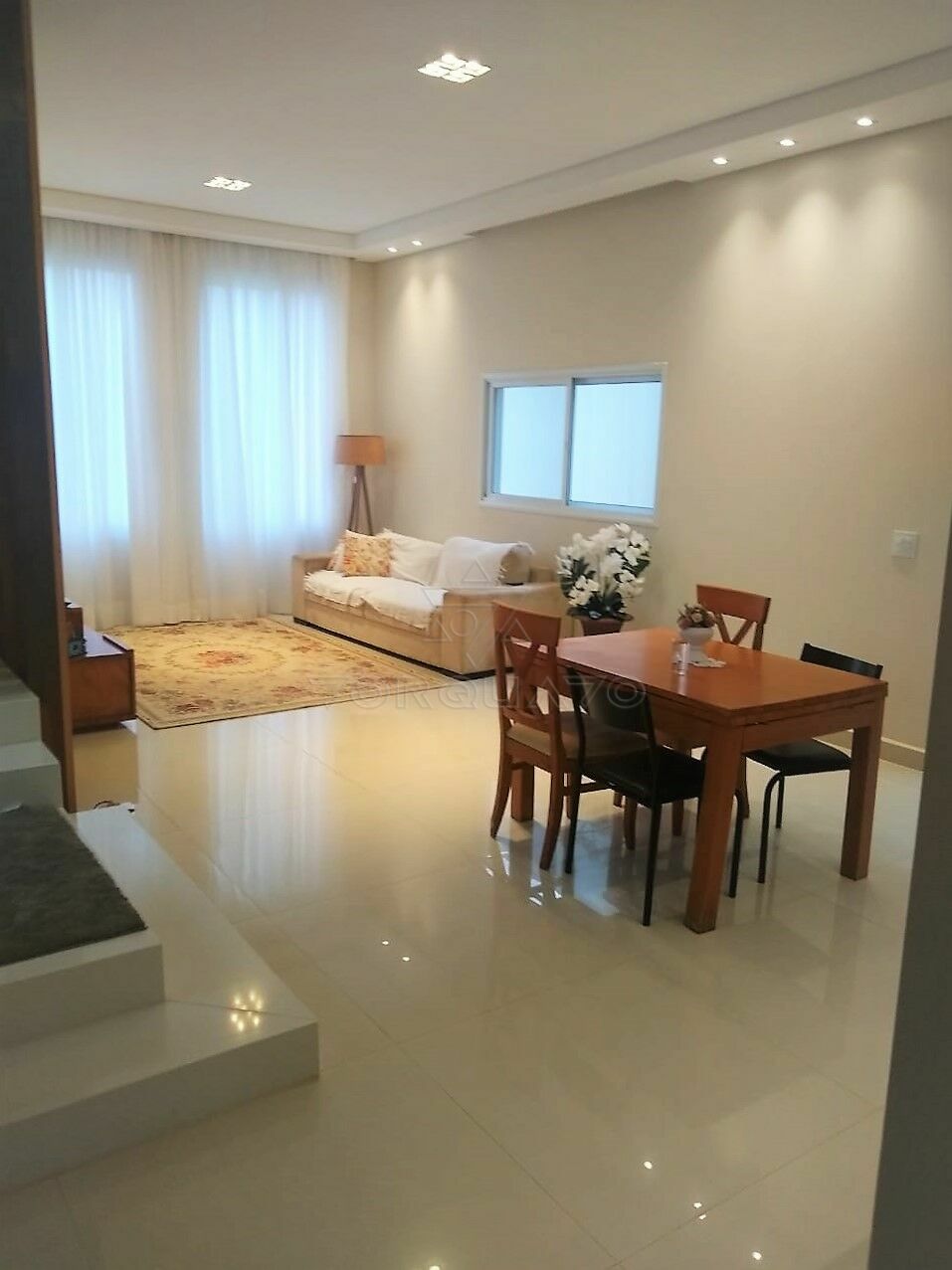 Casa à venda com 4 quartos, 307m² - Foto 5