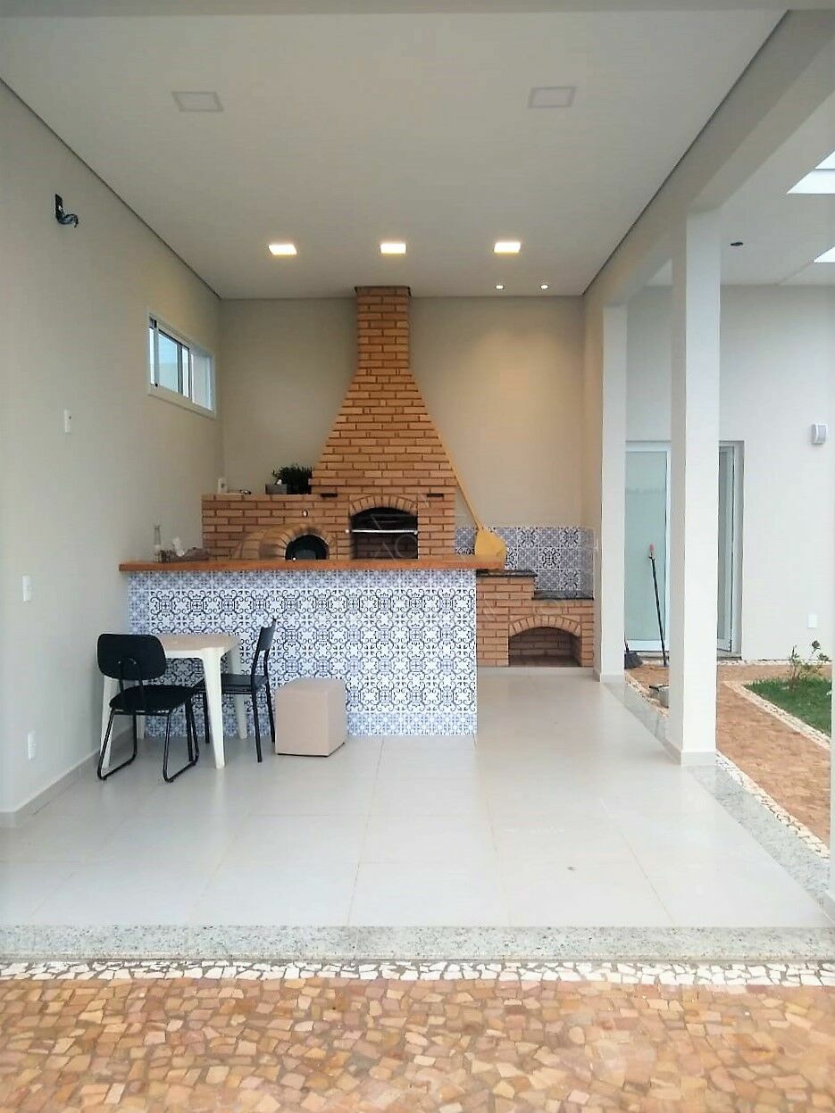 Casa à venda com 4 quartos, 307m² - Foto 17