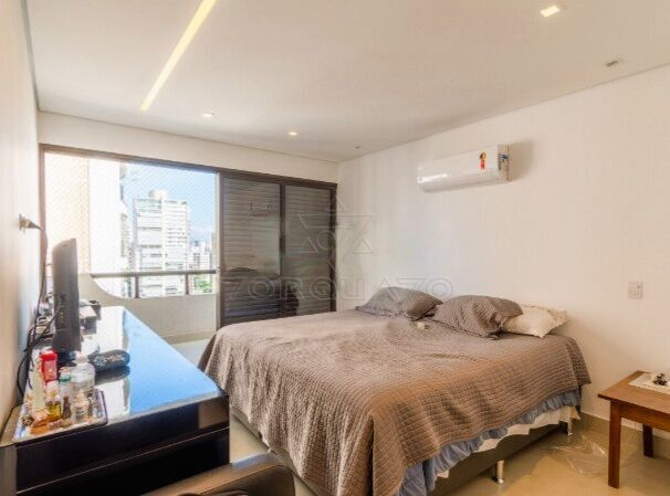 Apartamento à venda com 4 quartos, 246m² - Foto 11