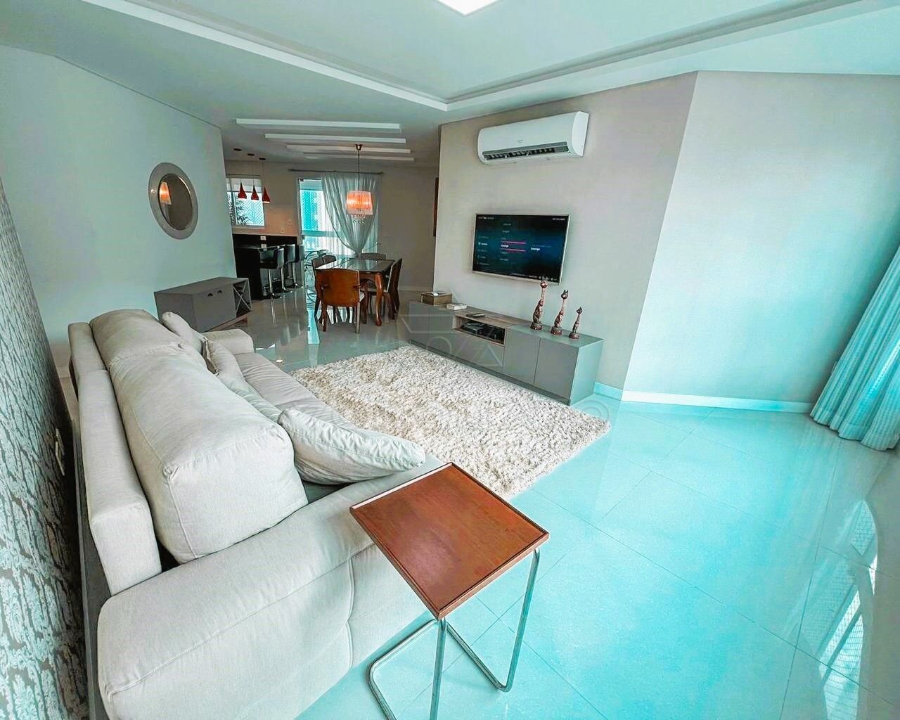 Apartamento à venda com 4 quartos, 147m² - Foto 3