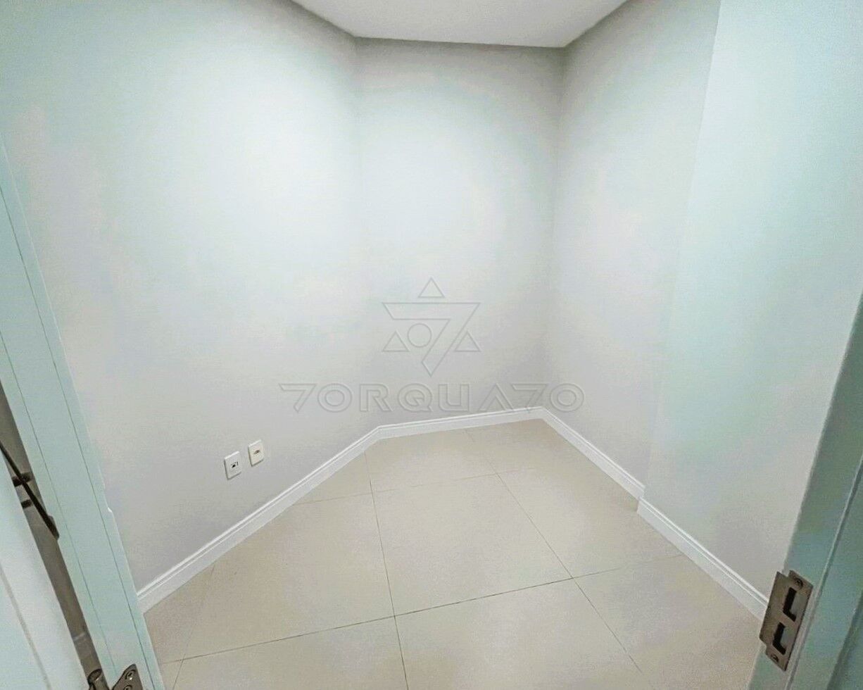 Apartamento à venda com 4 quartos, 147m² - Foto 11