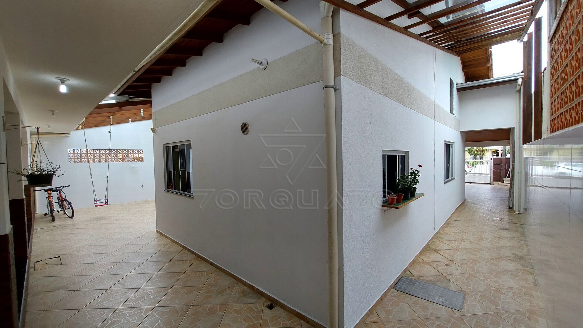 Casa à venda com 4 quartos, 280m² - Foto 5