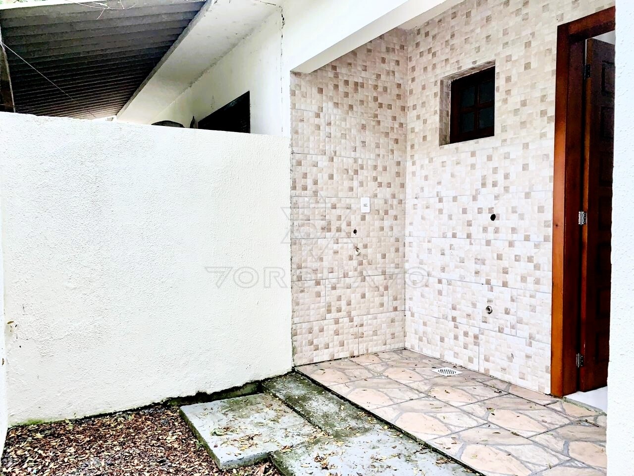 Casa à venda com 2 quartos, 48m² - Foto 15