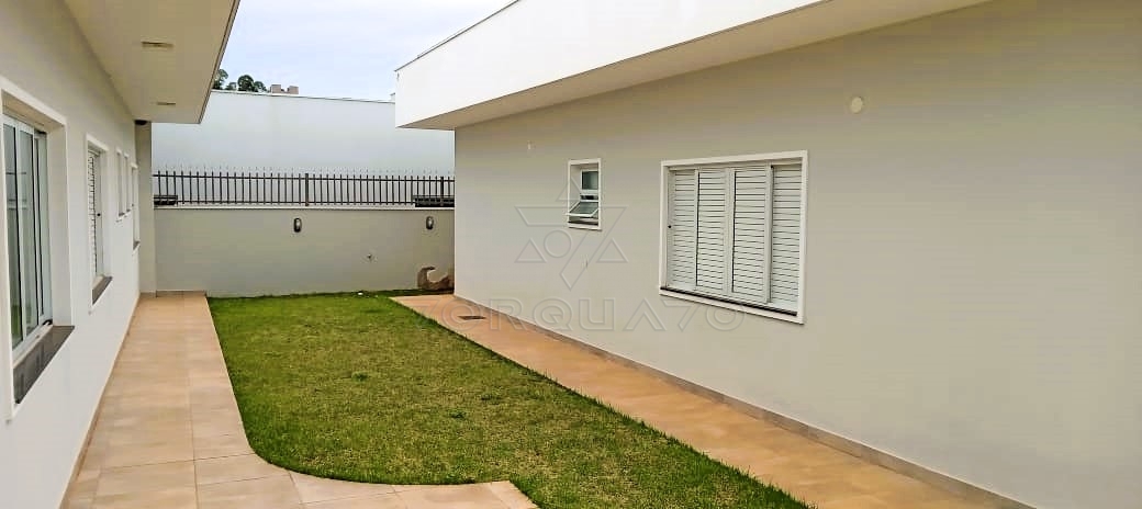 Casa de Condomínio à venda com 5 quartos, 300m² - Foto 3