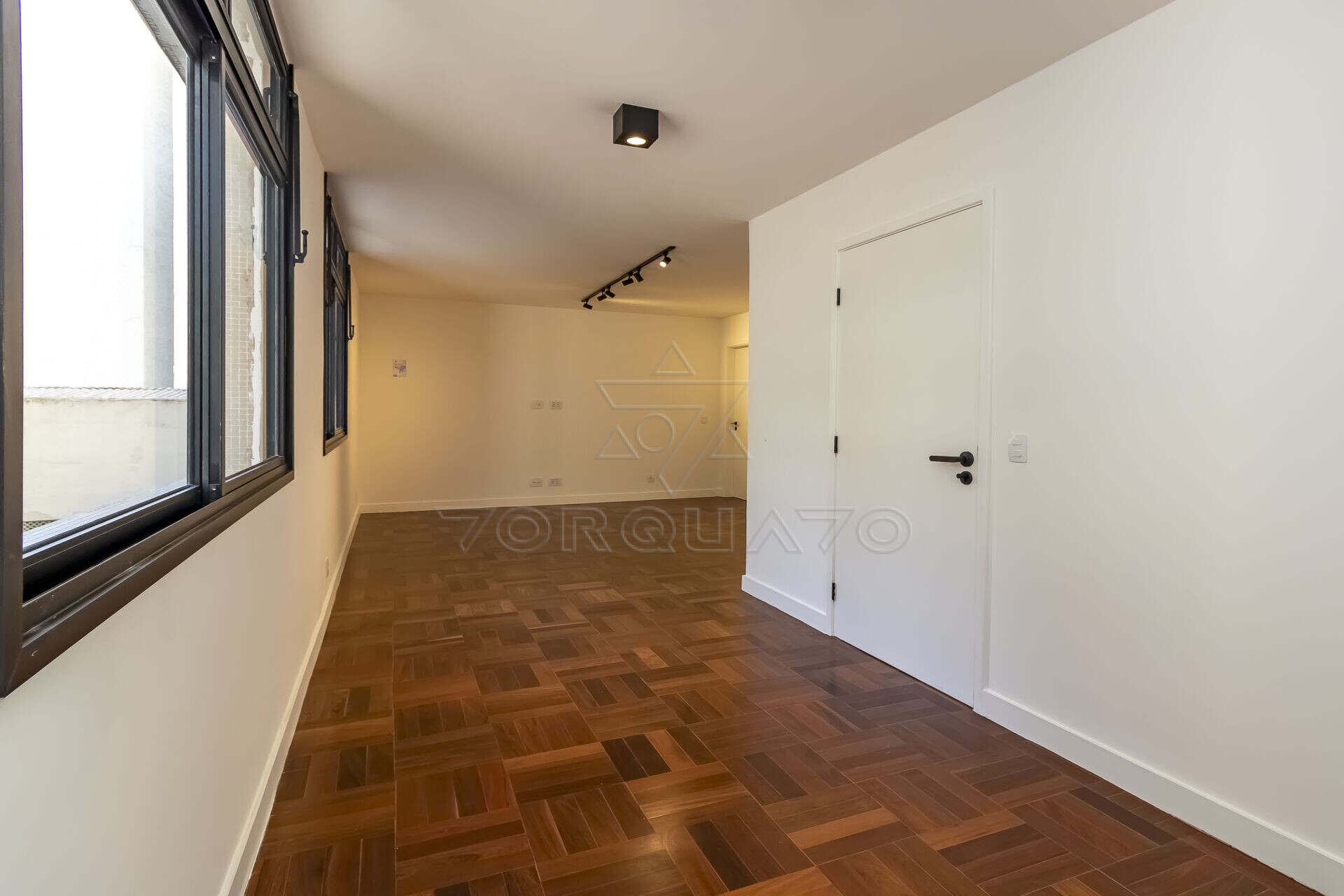 Apartamento à venda com 3 quartos, 231m² - Foto 19