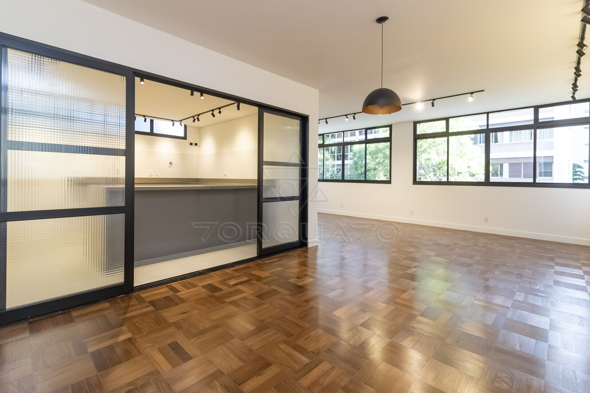 Apartamento à venda com 3 quartos, 231m² - Foto 6