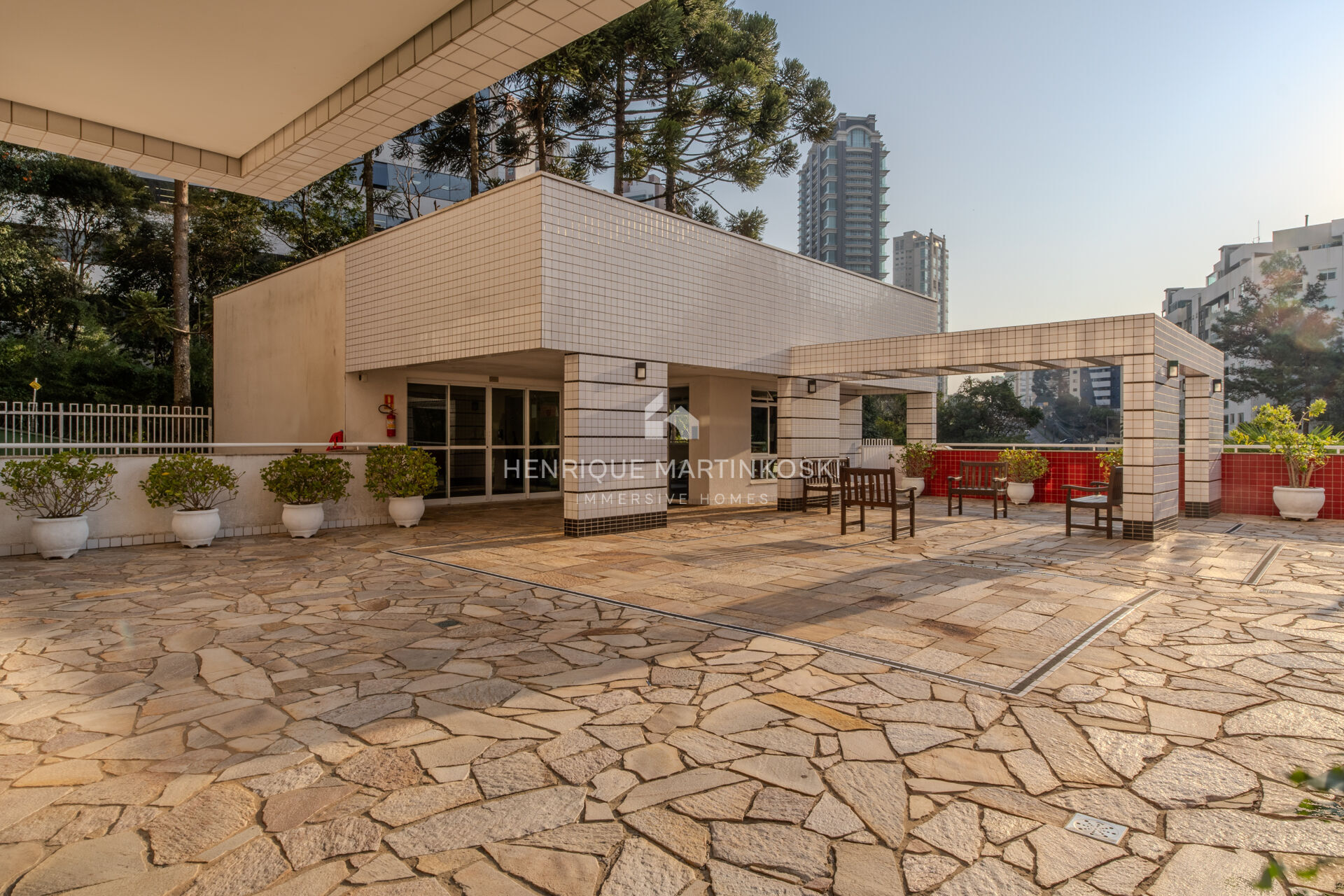 Apartamento à venda com 2 quartos, 102m² - Foto 57