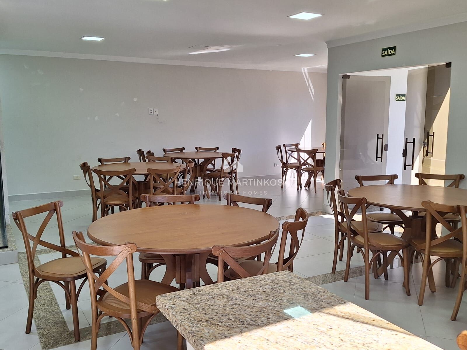 Casa de Condomínio à venda com 4 quartos, 278m² - Foto 61