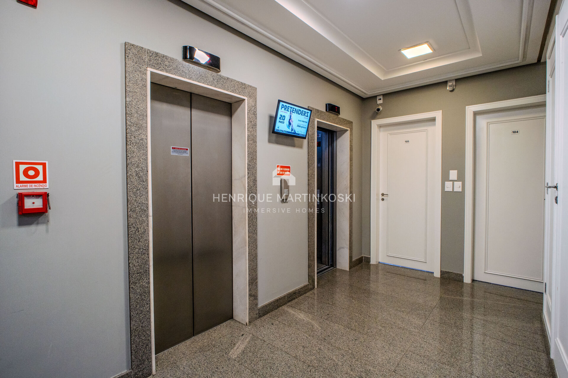 Conjunto Comercial-Sala à venda com 1 quarto, 56m² - Foto 31