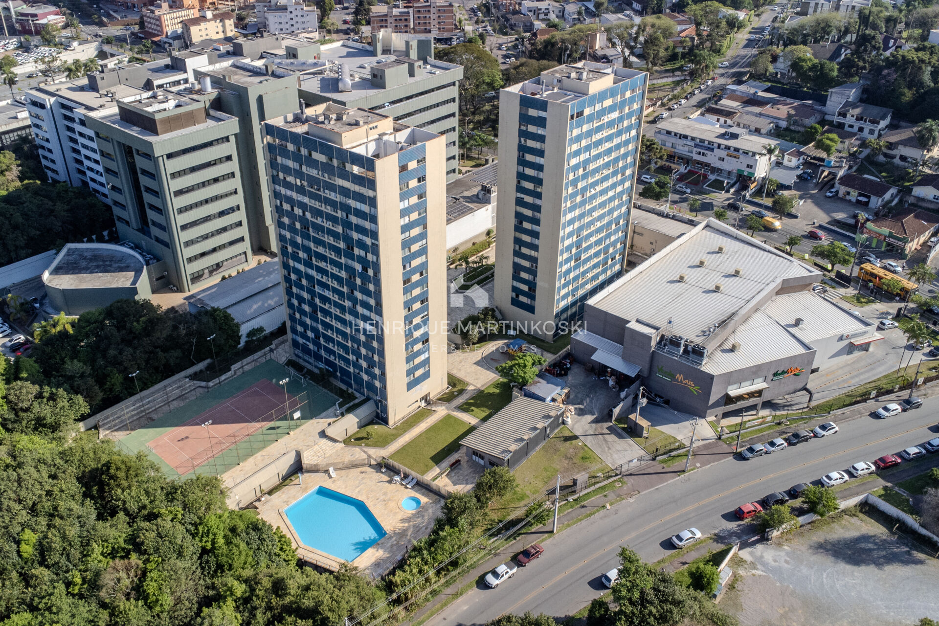 Apartamento à venda com 2 quartos, 80m² - Foto 30