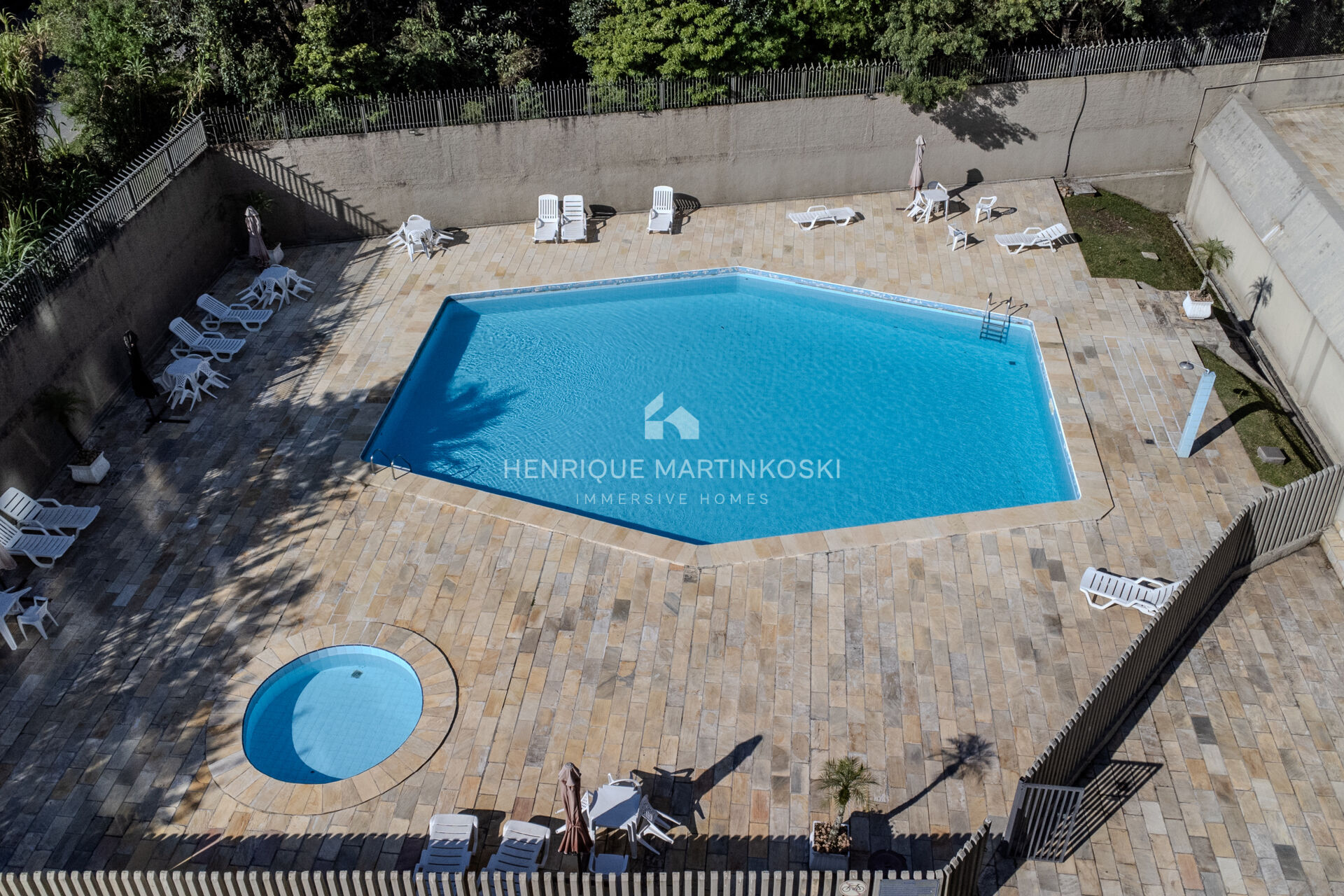 Apartamento à venda com 2 quartos, 80m² - Foto 38