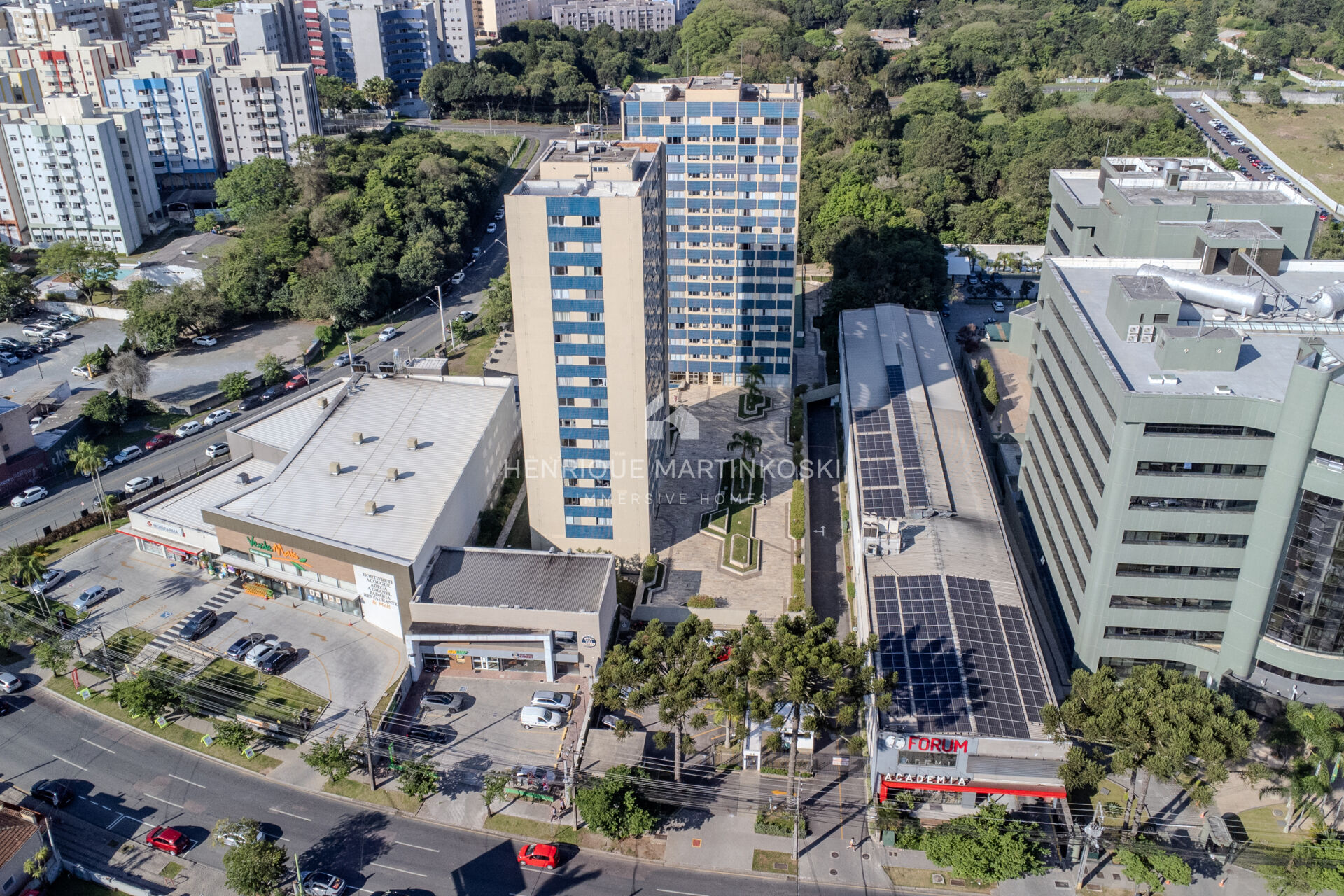 Apartamento à venda com 2 quartos, 80m² - Foto 35