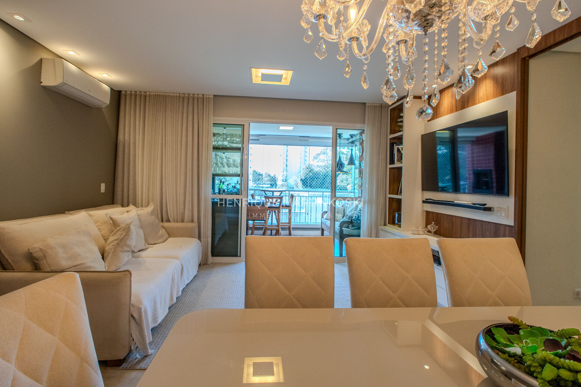Apartamento à venda com 2 quartos, 102m² - Foto 7