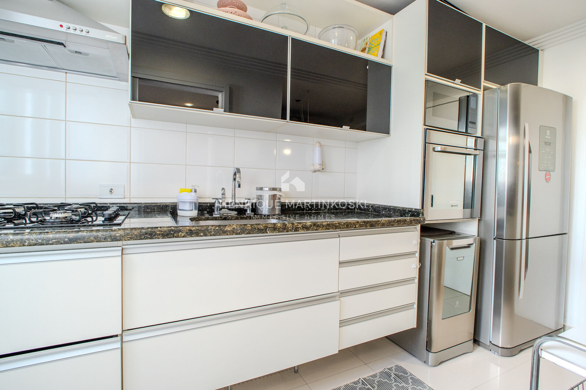 Apartamento à venda com 2 quartos, 102m² - Foto 22