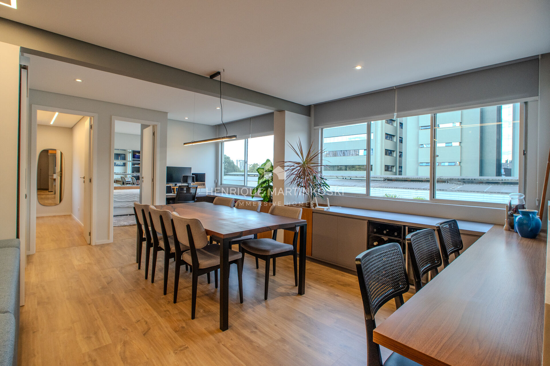 Apartamento à venda com 2 quartos, 80m² - Foto 2