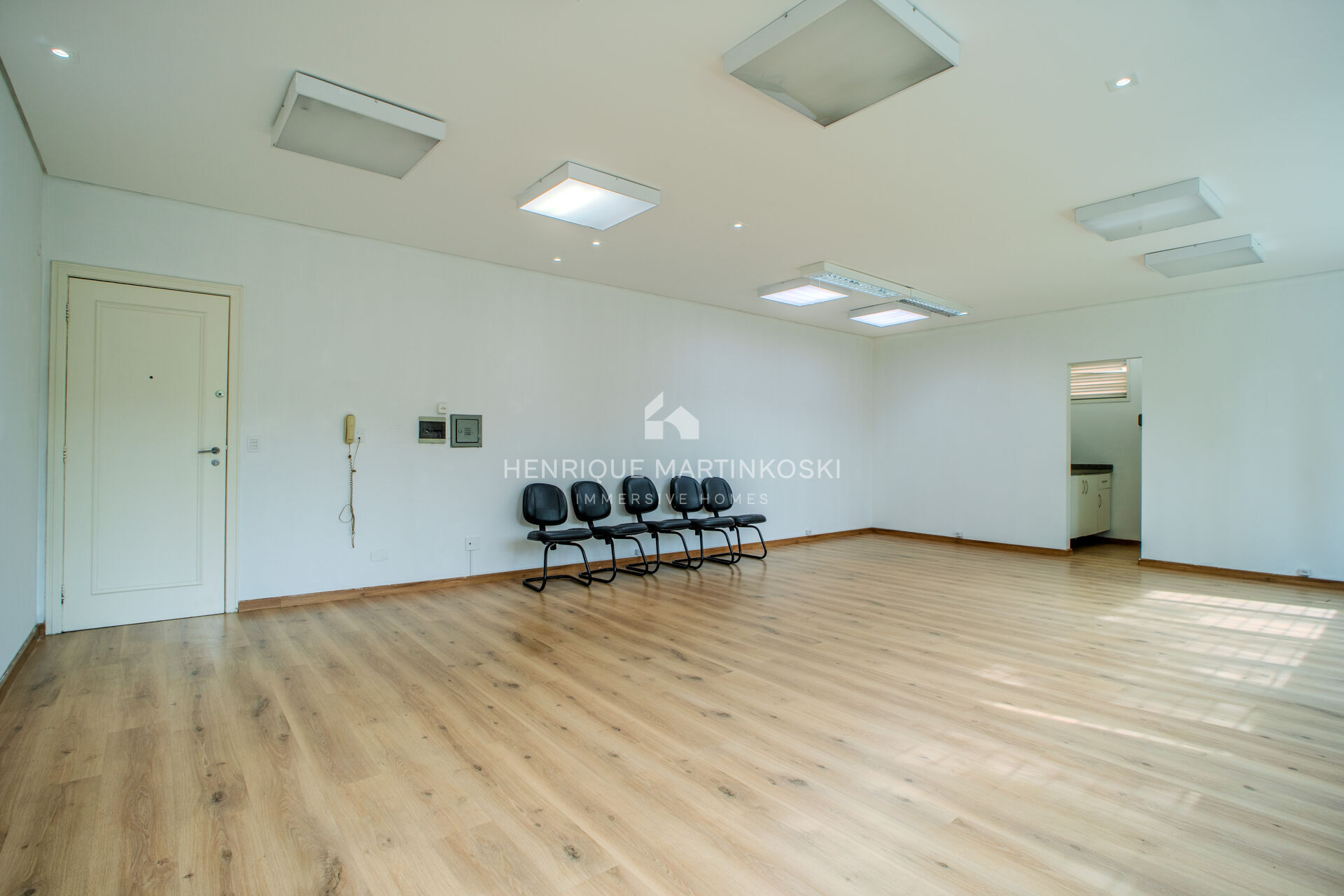 Conjunto Comercial-Sala à venda com 1 quarto, 56m² - Foto 10