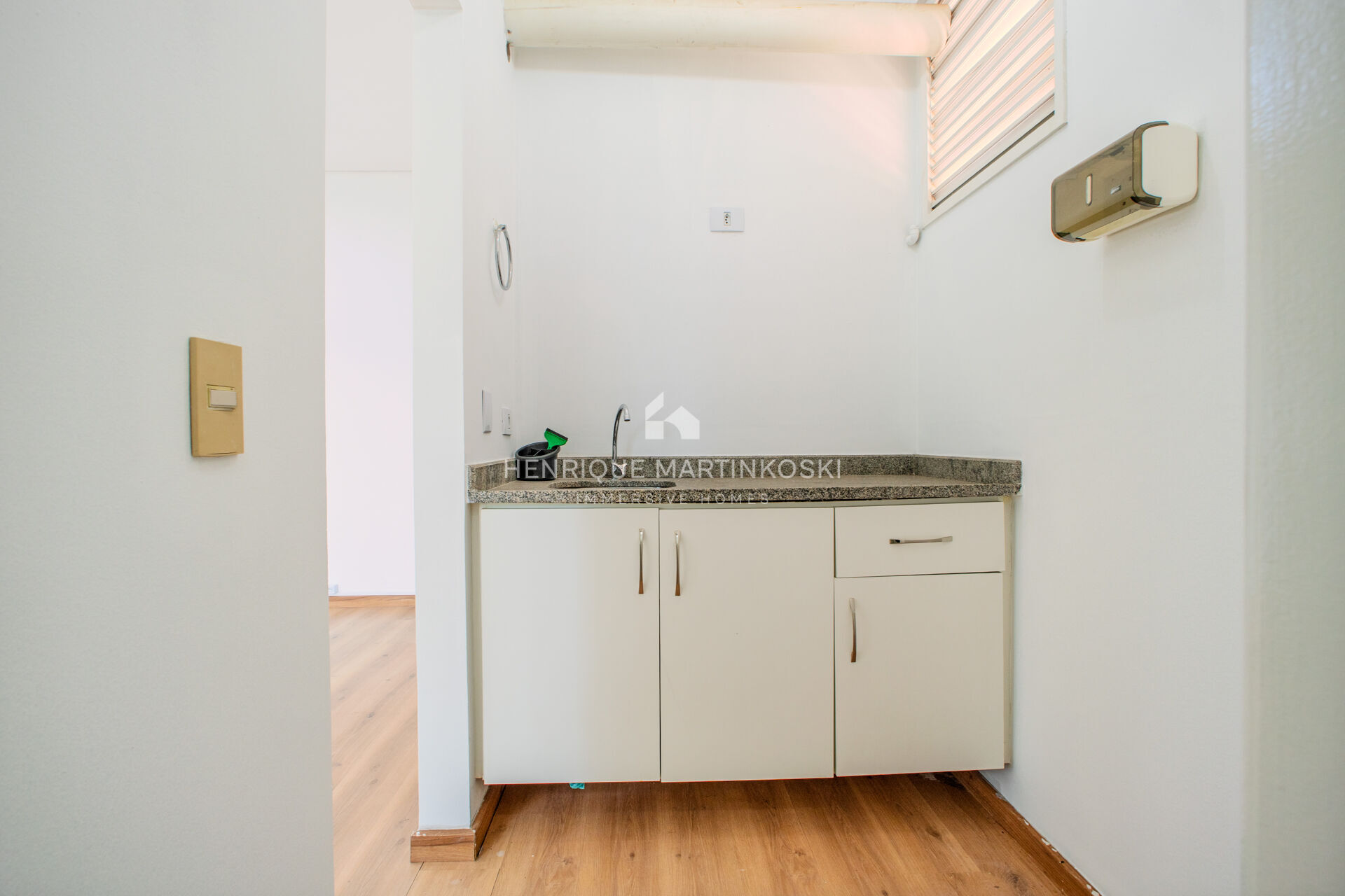 Conjunto Comercial-Sala à venda com 1 quarto, 56m² - Foto 11