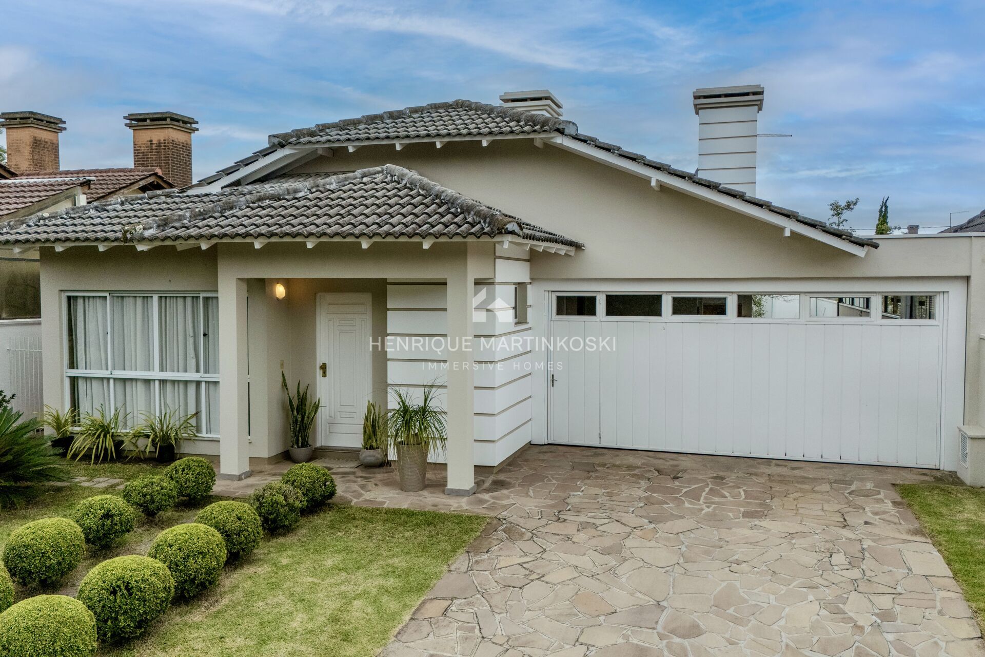 Casa de Condomínio à venda com 4 quartos, 265m² - Foto 3