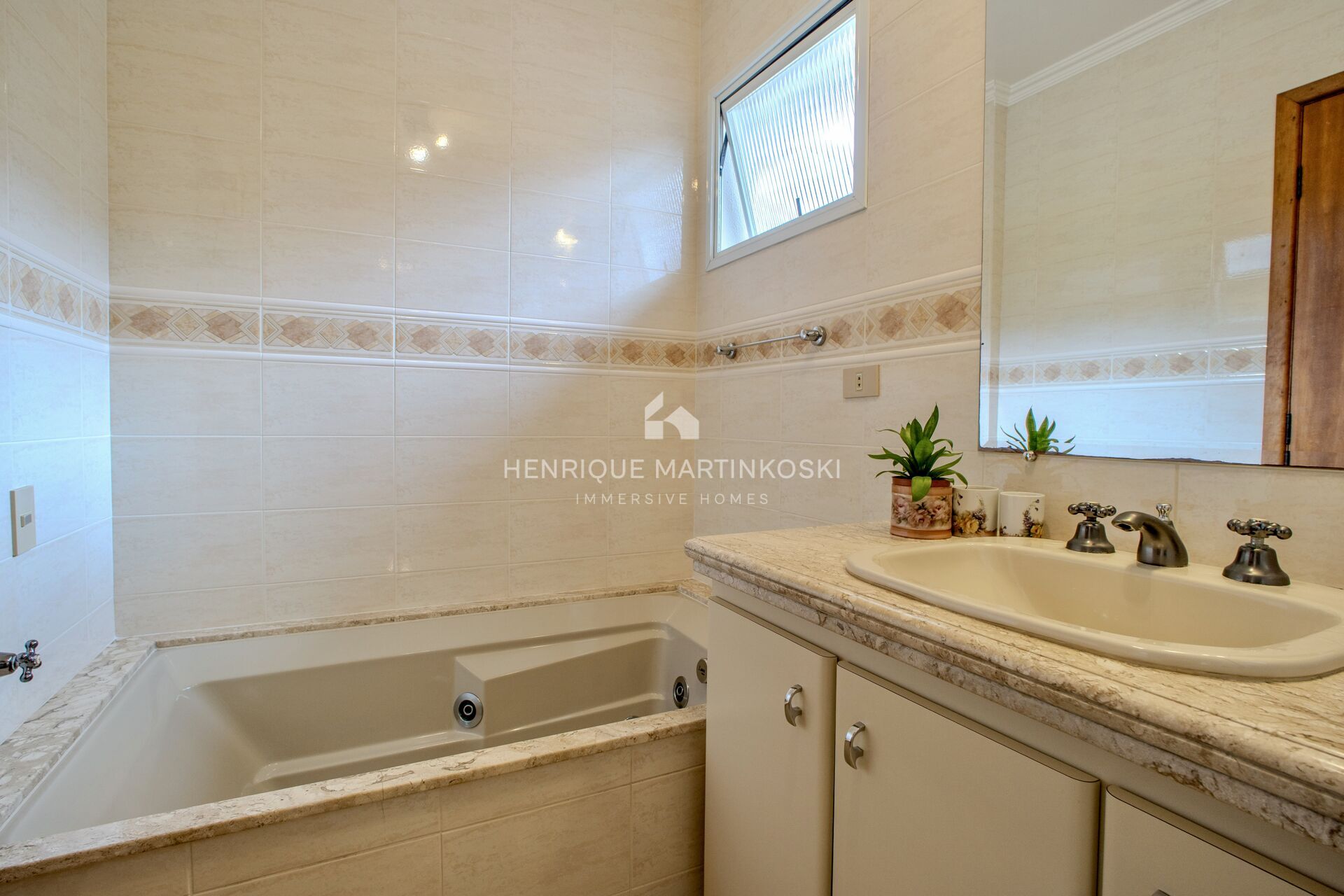 Casa de Condomínio à venda com 4 quartos, 265m² - Foto 39
