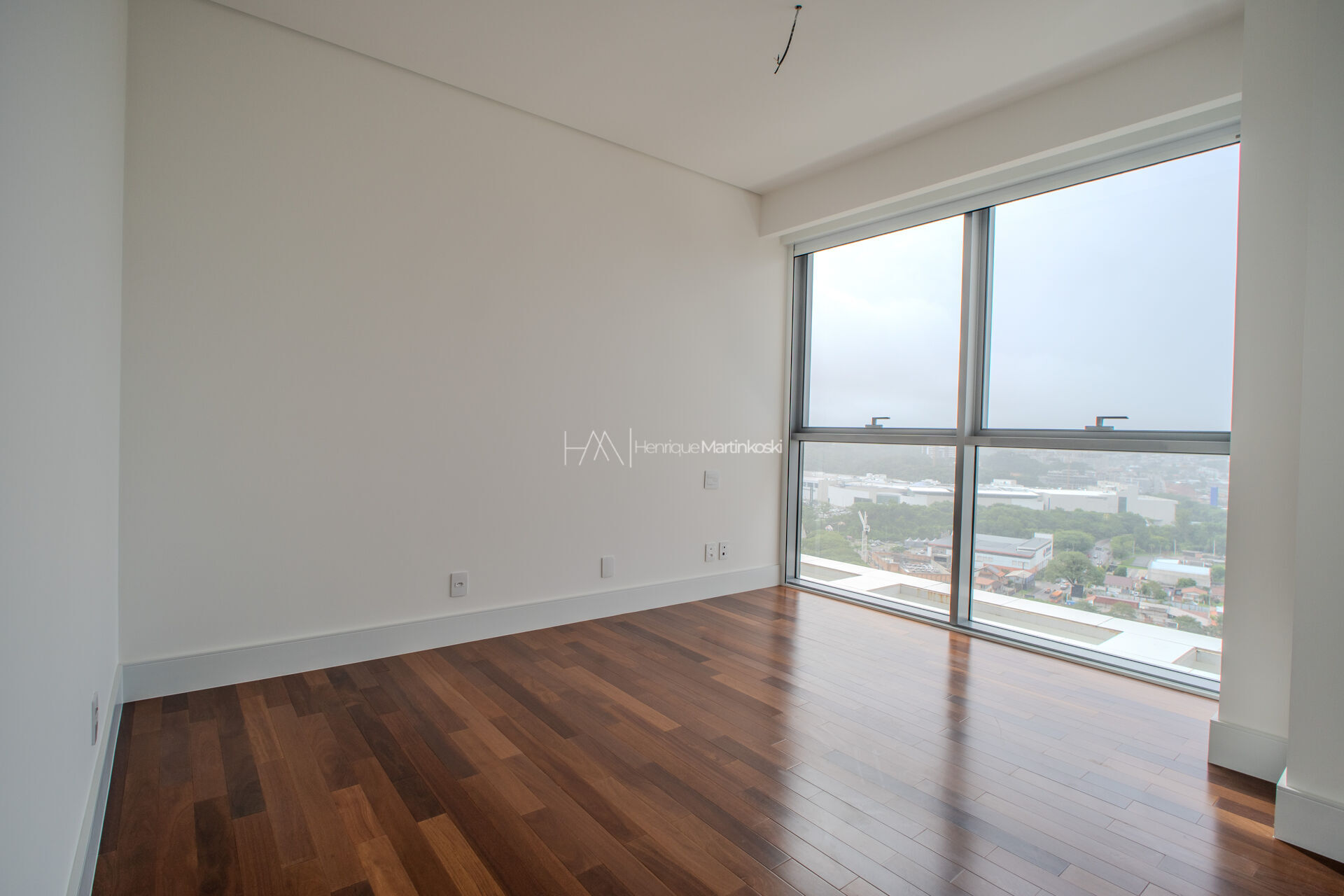 Apartamento à venda com 4 quartos, 245m² - Foto 15