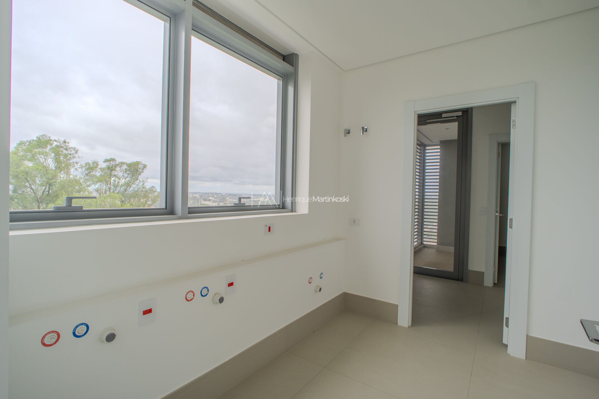 Apartamento à venda com 4 quartos, 245m² - Foto 12