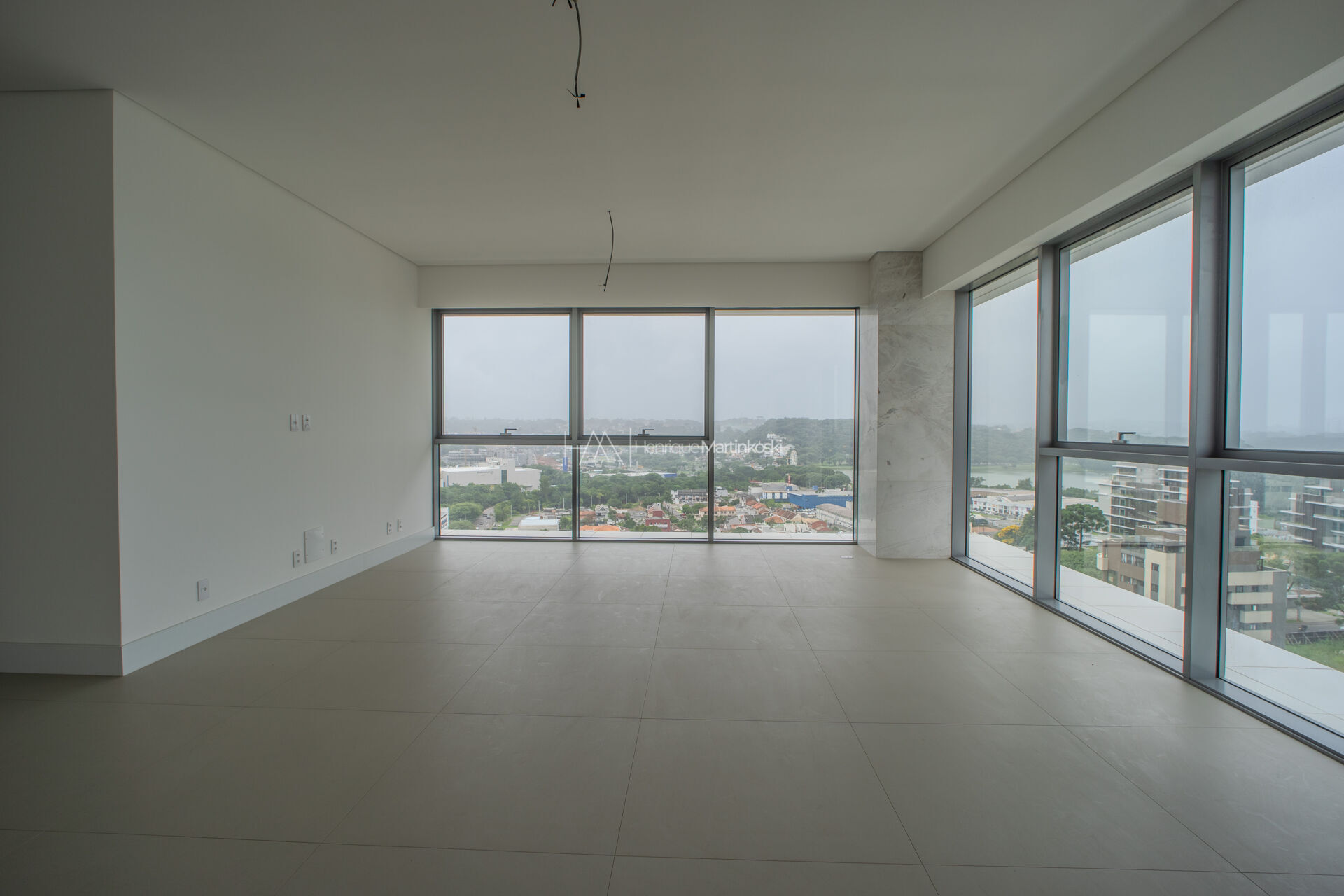 Apartamento à venda com 4 quartos, 245m² - Foto 5