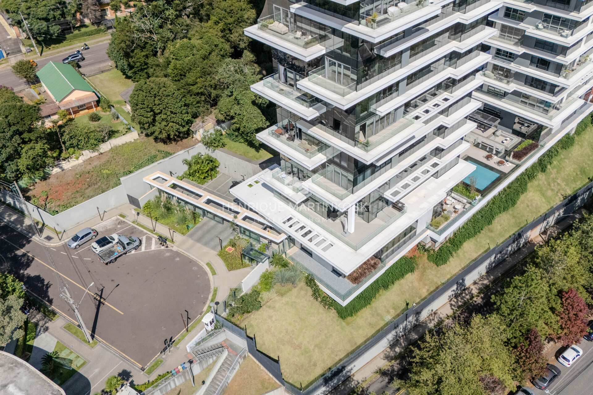 Apartamento à venda com 4 quartos, 245m² - Foto 11
