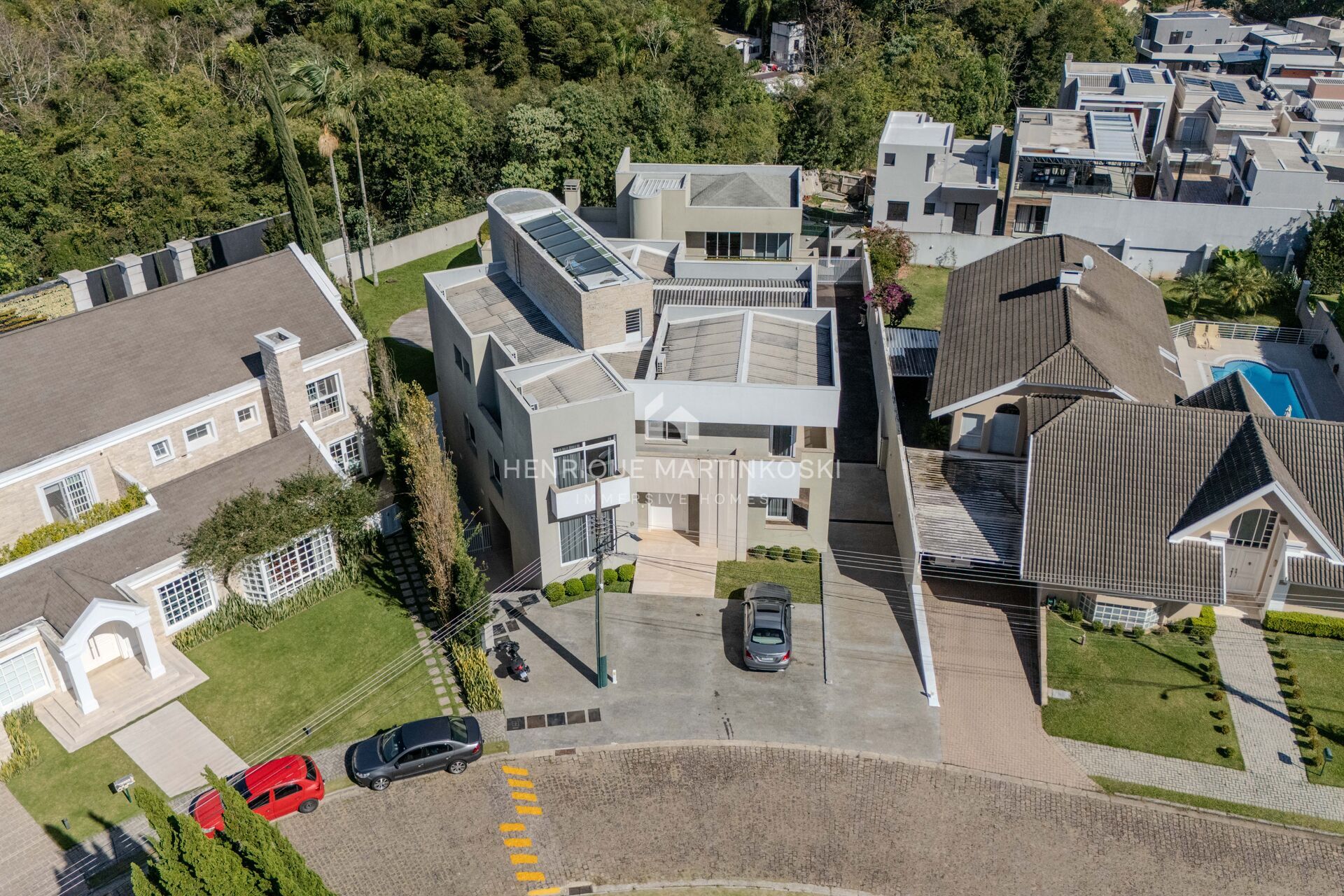 Casa de Condomínio à venda com 4 quartos, 926m² - Foto 1