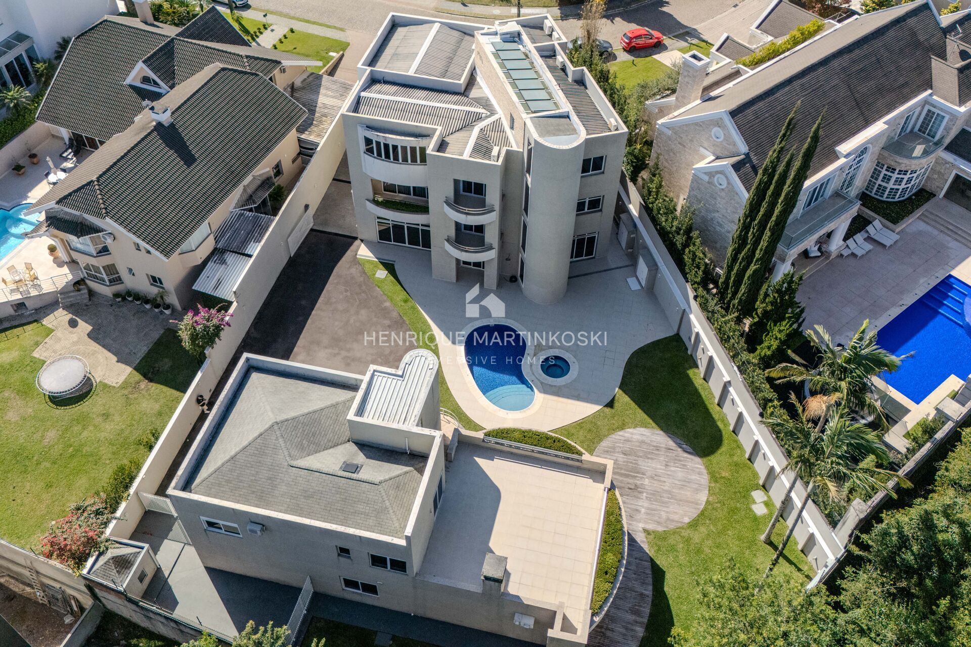 Casa de Condomínio à venda com 4 quartos, 926m² - Foto 4