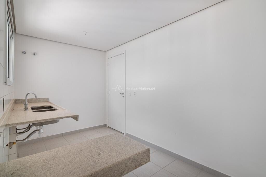 Apartamento à venda com 4 quartos, 131m² - Foto 9